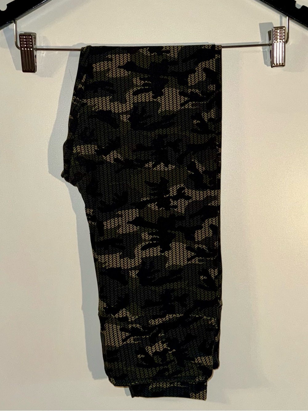 LuLaRoe Olive and Black Camouflage Leggings
